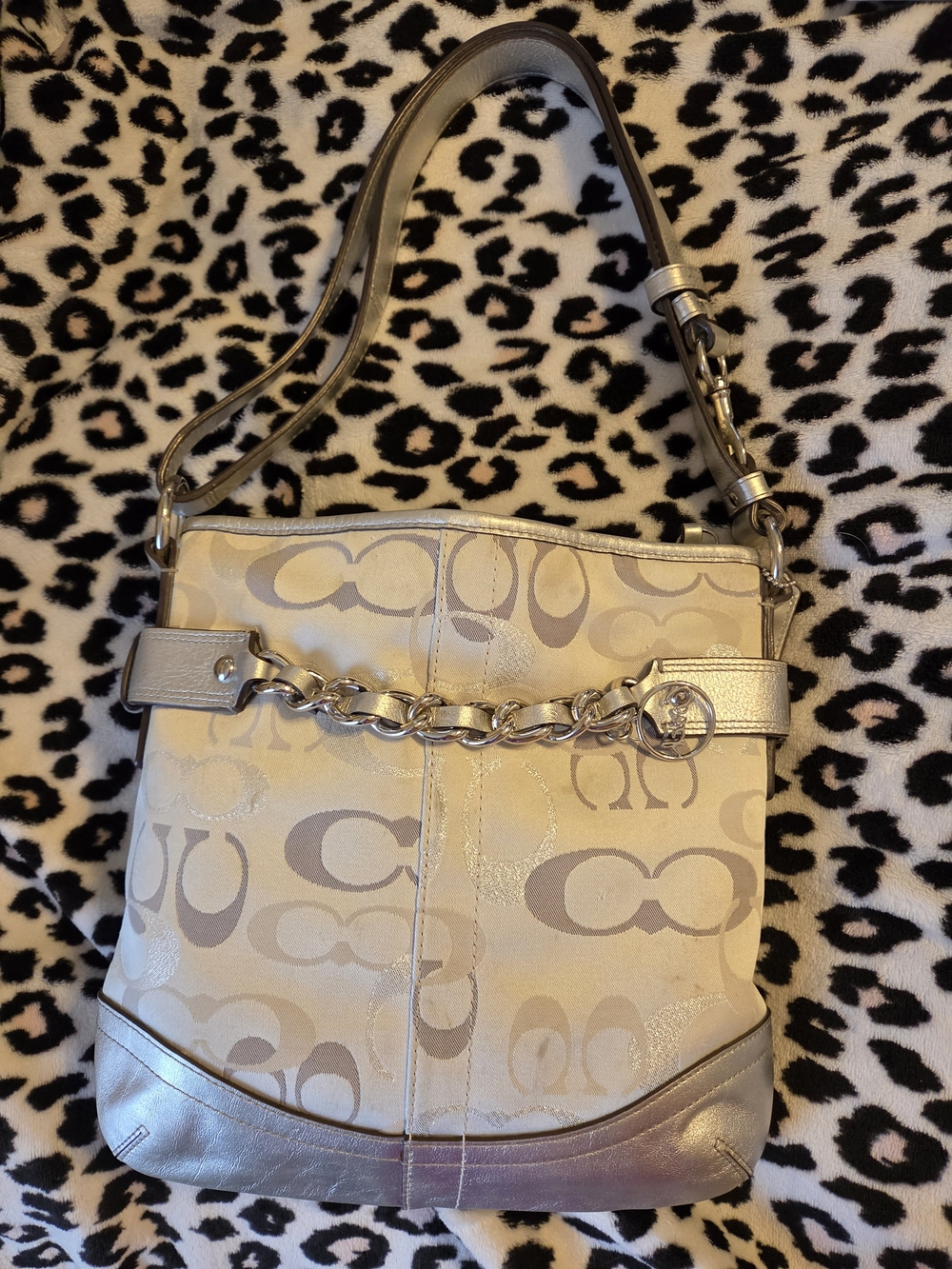 Coach White and Metallic Silver Signature Chain Shoulder Bag